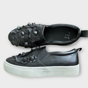 A New Day Samara Black White Platform 3D Floral Slip on Sneakers Women Size 8
